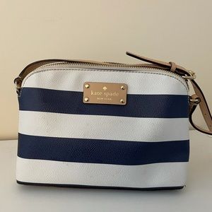 Cross body bag